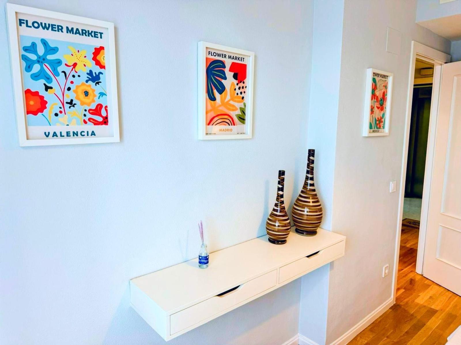 Airport Plenilunio By Bebalmy Apartment Madrid
